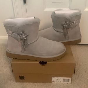 Ugg Mini Bailey Boot with Star